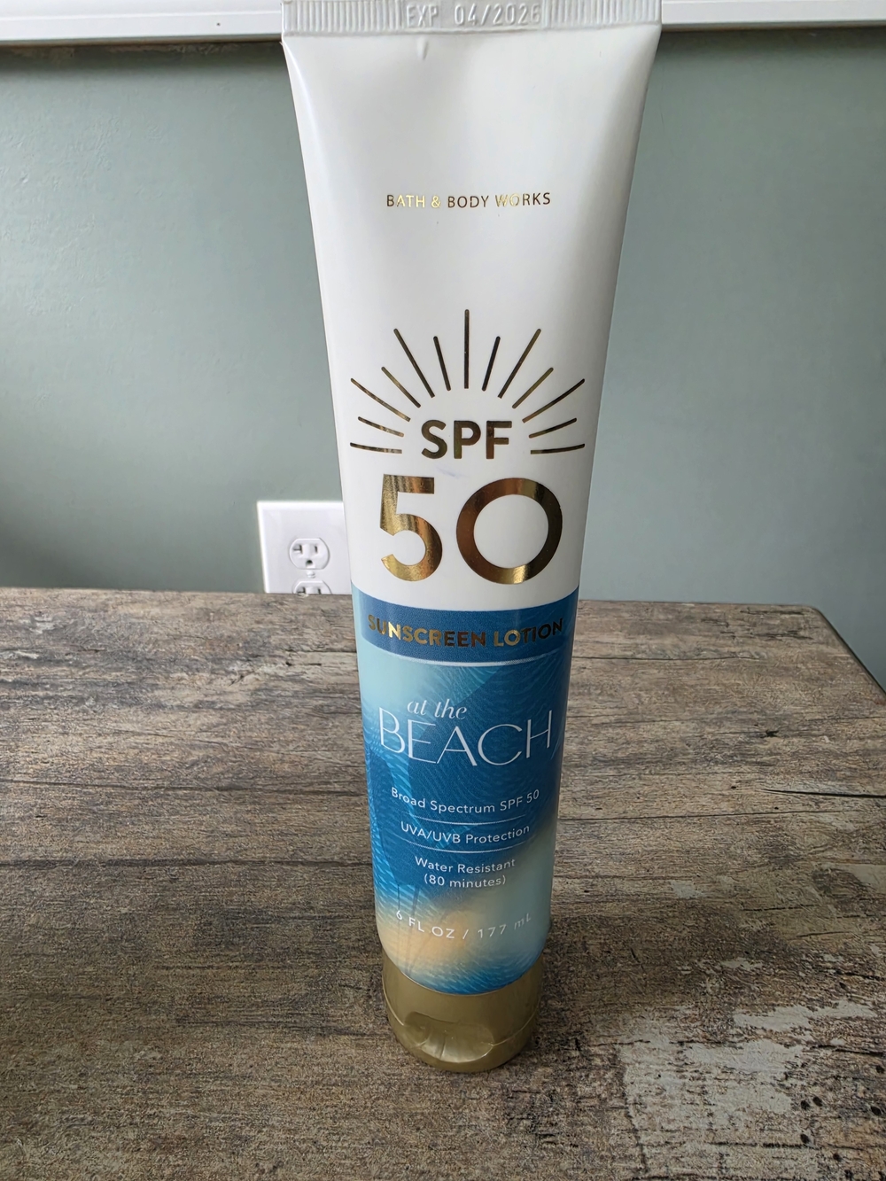 Bath & Body Works All the Beach SPF 50 Sunscreen Lotion - White, Blue, Gold